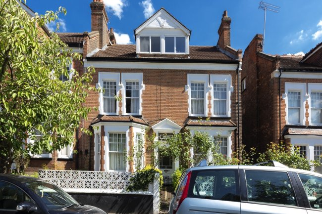 1 and 3 Highgate Avenue, Highgate, London N6 5RX 1