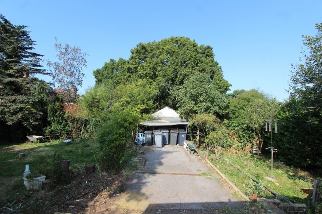 Land at Woodside Avenue (rear of 24 Great North Road), Highgate,London, N6 4LU 4