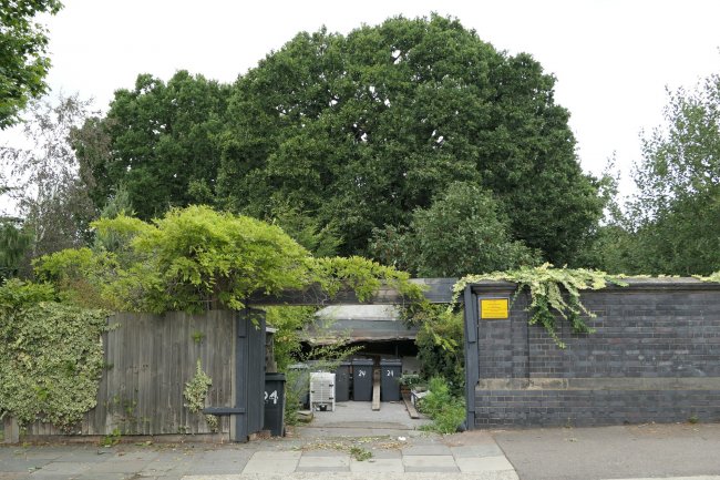 Land at Woodside Avenue (rear of 24 Great North Road), Highgate,London, N6 4LU 4