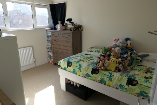 15 Virginia House, Newby Place, Canary Wharf, London E14 0EZ 6