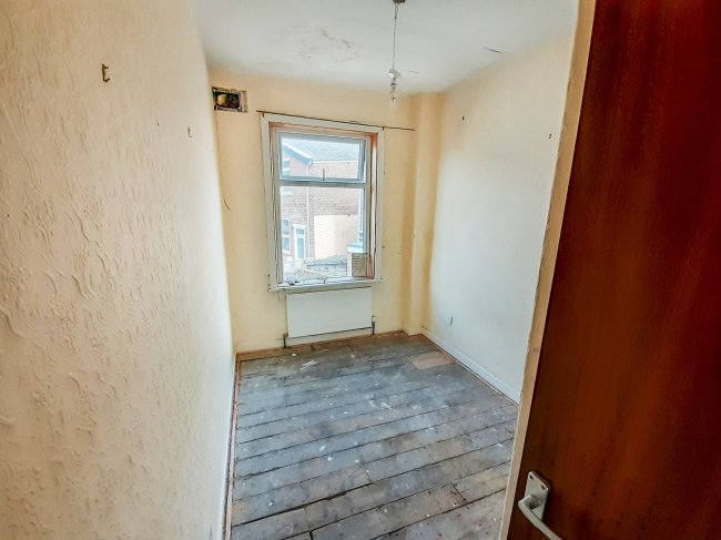 3 Porter Street East, Wesham, Preston PR4 3AR 6