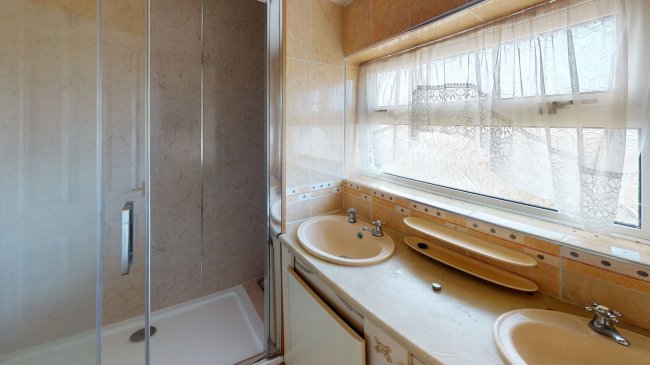 28 Cedarwood Drive, Tuffley, Gloucester, Gloucestershire GL4 0AG 1