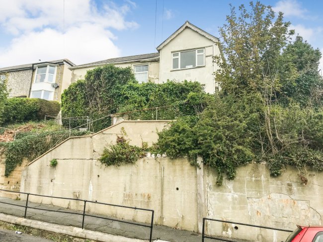 16 Ocean View Road, Ventnor, Isle of Wight PO38 1AB 10