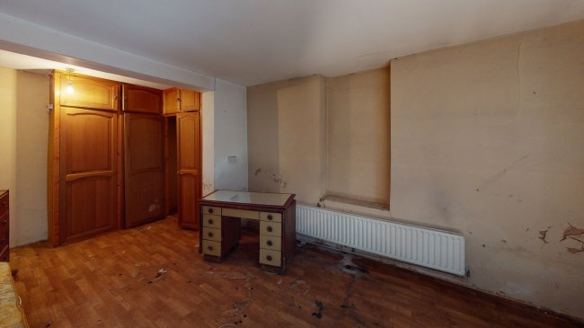 49a Tooting Bec Gardens, Tooting, London SW16 1RF 7