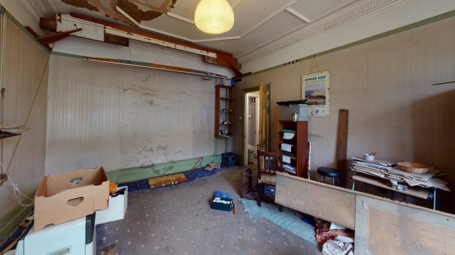 49a Tooting Bec Gardens, Tooting, London SW16 1RF 7