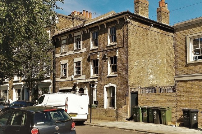 27 Wingmore Road, Herne Hill, London, SE24 0AS 4