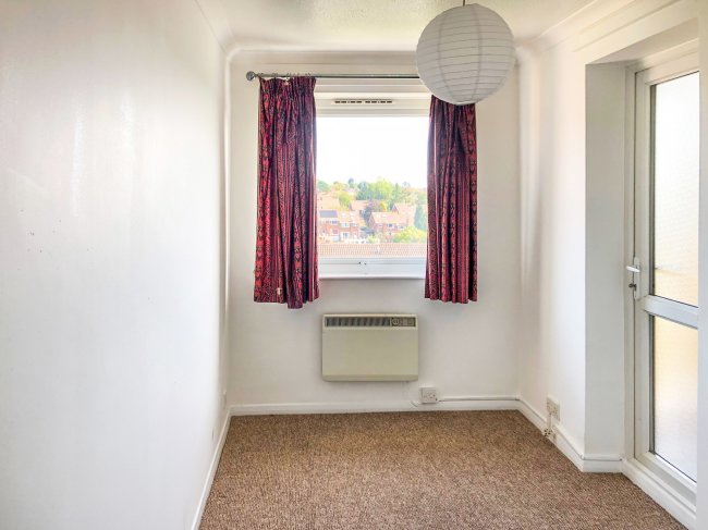 53 Windsor Drive, High Wycombe, Buckinghamshire HP13 6BJ 2