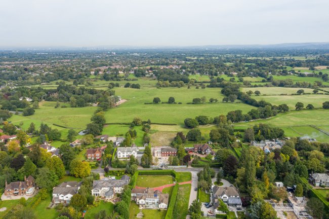 Savannah, 33 Prestbury Road, Wilmslow, Cheshire SK9 2LJ 9