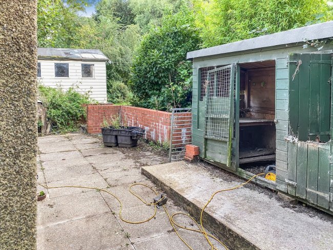 41 High Road, Waterford, Hertfordshire SG14 2PR 10