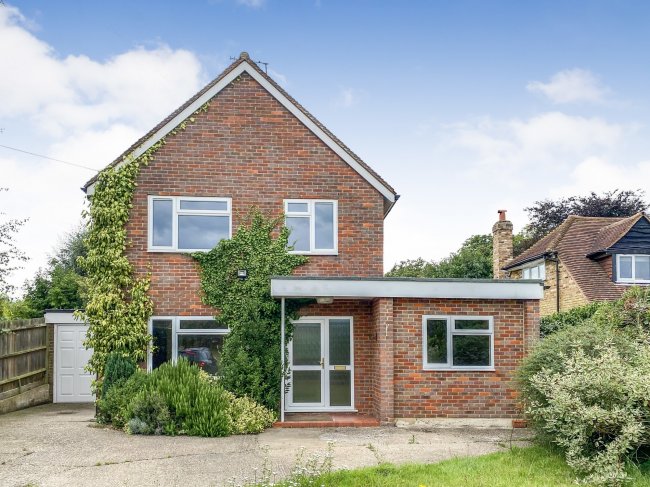 Paganella, The Green ,Sarratt, Watford, Hertfordshire WD3 6BH 8