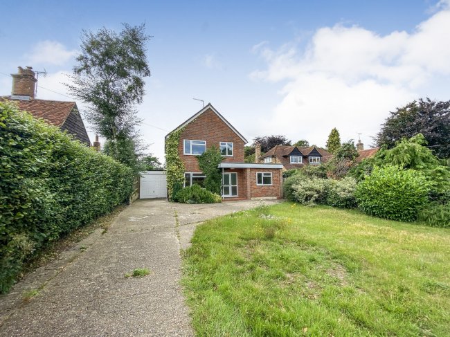 Paganella, The Green ,Sarratt, Watford, Hertfordshire WD3 6BH 8