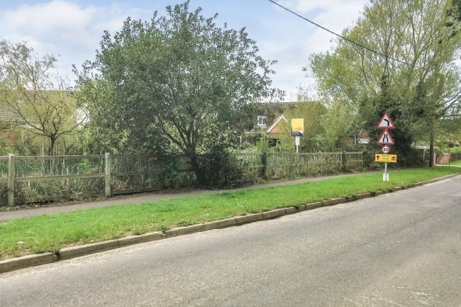 Pond Lying To The West Of Moulsham Lane, Yateley, Hampshire GU47 7RD 8