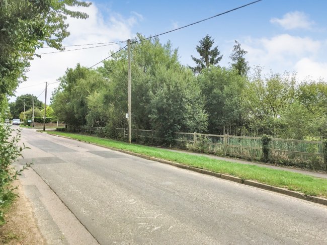 Pond Lying To The West Of Moulsham Lane, Yateley, Hampshire GU47 7RD 8