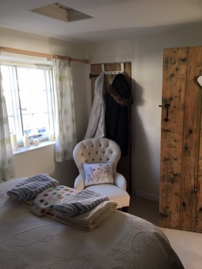 Elizabeth Cottage, High Street, Bosham, Chichester PO18 8LS 9