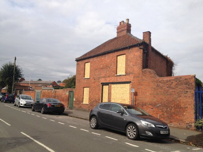 53 Appleton Gate, Newark, Nottinghamshire NG24 1LN 1