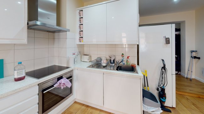 30/34 and Flats 1-6, 34A George Street, Croydon, Surrey CR0 1PB 4