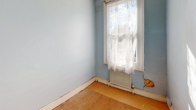 4 Weybourne Street, Wandsworth, London SW18 4HQ 1