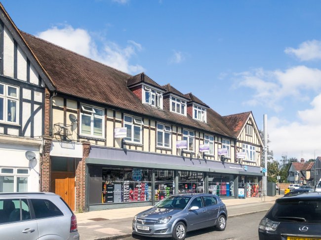 21 - 23 Falconwood Parade, South Welling, Kent DA16 2PG 3