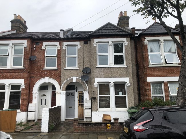 258 Blandford Road, Beckenham, Kent BR3 4NL 2
