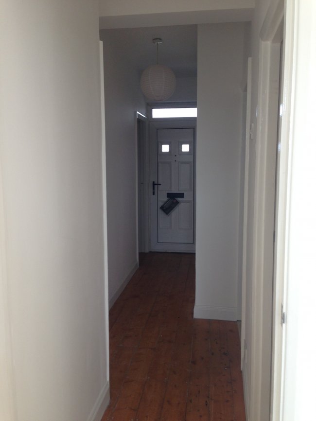 15 Rochelle Court, Commercial Road, Whitechapel, London E1 0HF 4