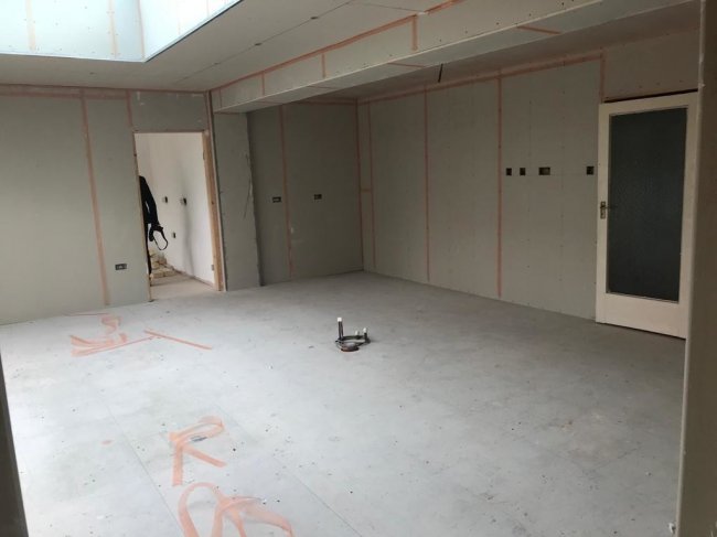 78 Lowe Lane, Alveley, Bridgnorth, Shropshire WV15 6HX 2