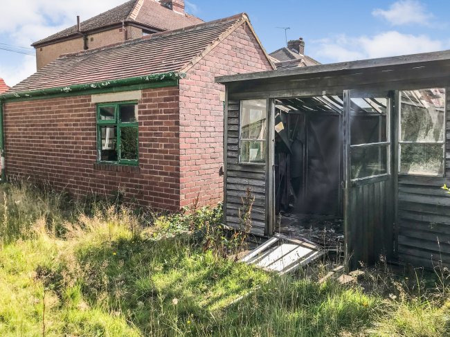 290 Warminster Road, Sheffield, South Yorkshire S8 8PT 5