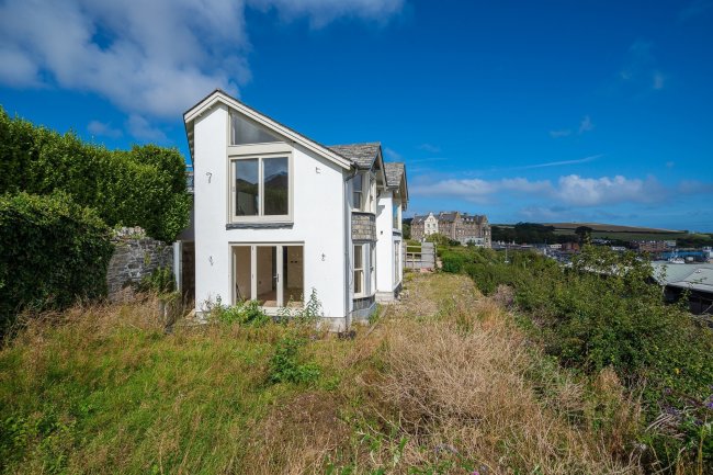 St. Levan, Treverbyn Road, Padstow, Cornwall PL28 8DW 6