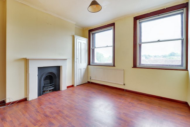 35 Stone Street, Cranbrook, Kent TN17 3HF 9