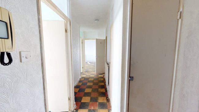 37 Maidstone House, Carmen Street, Limehouse, London E14 6AU 5