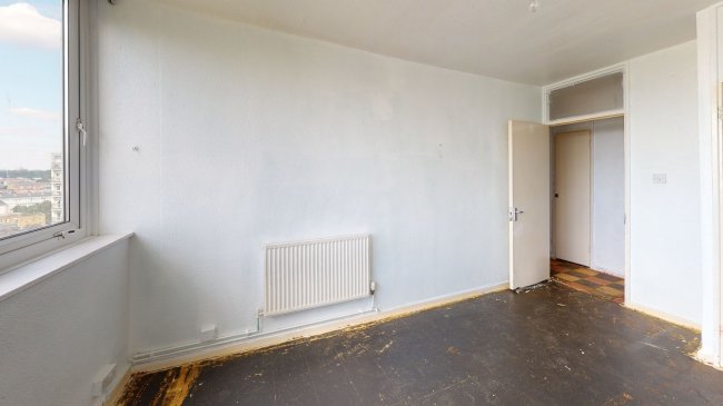 37 Maidstone House, Carmen Street, Limehouse, London E14 6AU 5