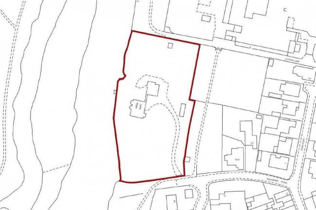 Willowbank, Washbank Road, Eynesbury, St Neots, Cambridgeshire PE19 2TF 1