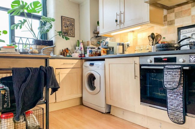 30 Equity Chambers, 40 Piccadilly, Bradford BD1 3NN 4