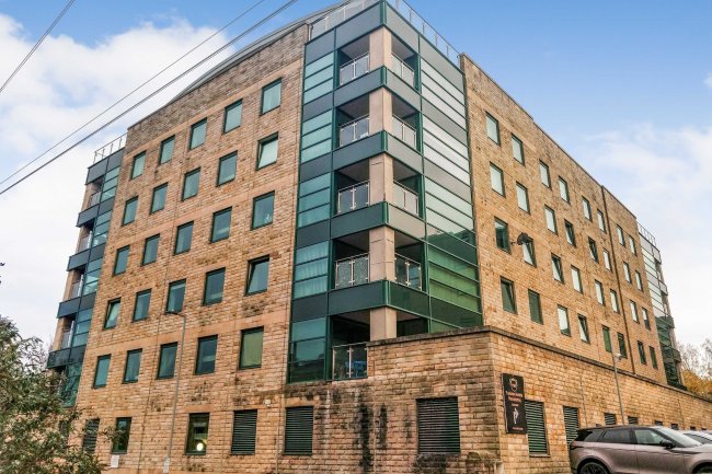 54 Stonegate House, Stone Street, Bradford, BD1 4QF 3