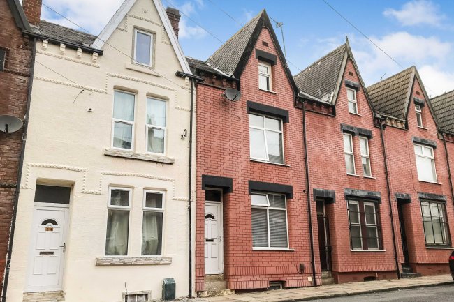 12 Nowell Place, Leeds, LS9 6HT 10