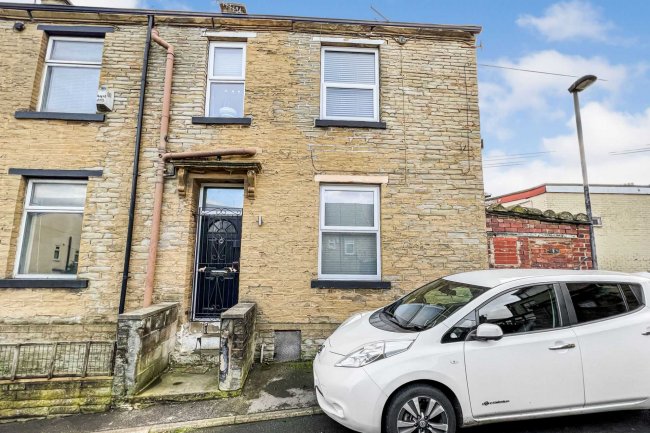 14 Oaks Fold, Bradford, BD5 8BJ 1