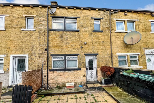 16 Oaks Fold, Bradford, BD5 8BJ 2