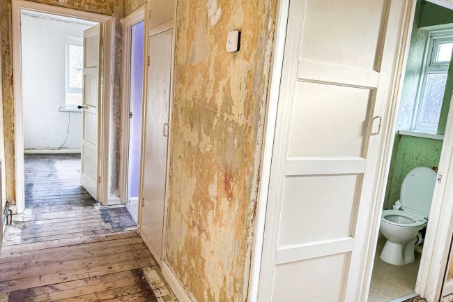 11 Clement Road, Beckenham BR3 4NT 4