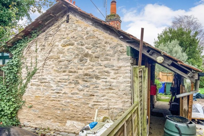 Pen Y Pigyn, 80a High Street, Kidlington, Oxfordshire, OX5 2DR 8