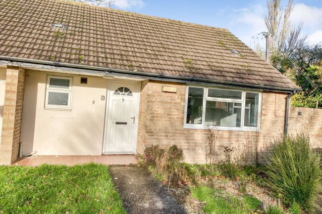 5 Moat Side, Anstey, Buntingford, SG9 0DD 10