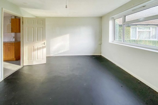 5 Moat Side, Anstey, Buntingford, SG9 0DD 10