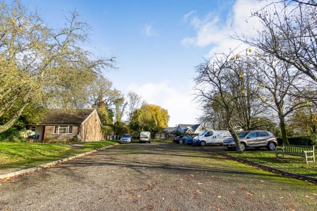 5 Moat Side, Anstey, Buntingford, SG9 0DD 10