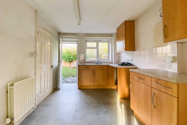 5 Moat Side, Anstey, Buntingford, SG9 0DD 10