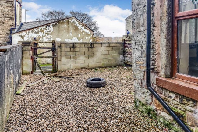 7 Ightenhill Park Lane, Burnley, BB12 0LE 1