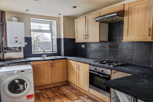 7 Ightenhill Park Lane, Burnley, BB12 0LE 1