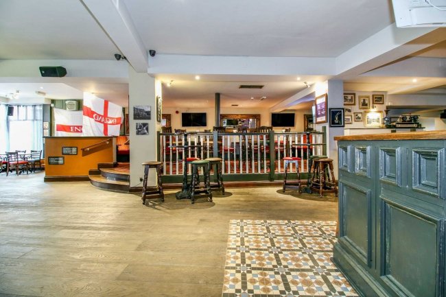 Beacon, 6-7 Market Square, Telford, TF1 1BP
 5