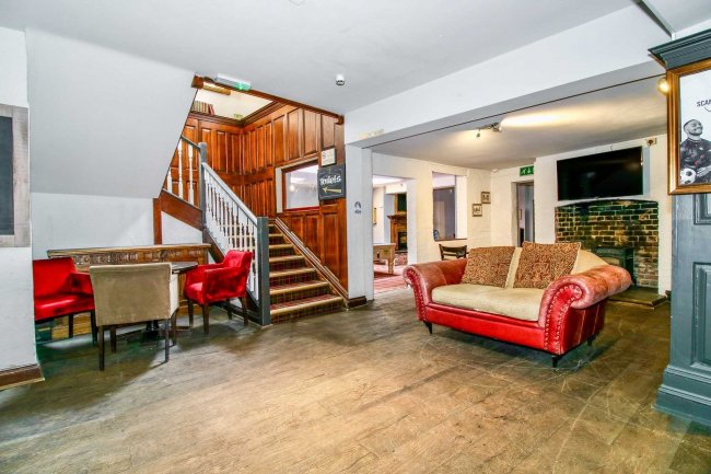 Beacon, 6-7 Market Square, Telford, TF1 1BP
 5