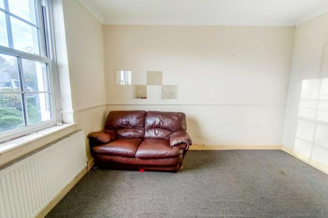 Ground Floor Flat, 51 Ladywell Road, Lewisham, London, SE13 7UT 2