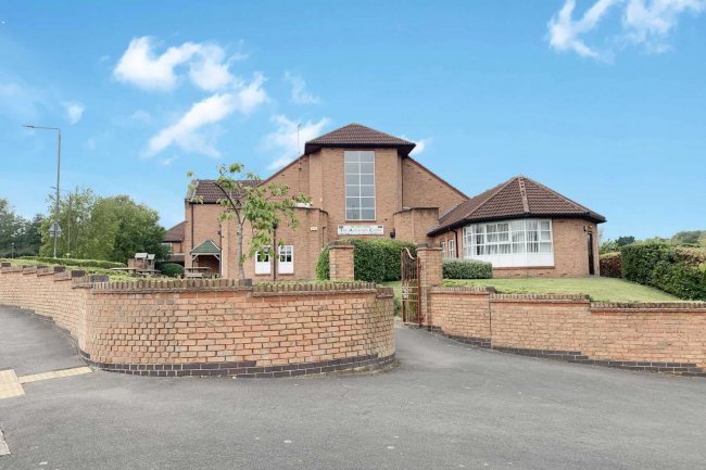 Arkwright Centre, Hardwick Drive, Arkwright Town, Chesterfield, Derbyshire S44 5BS
 1