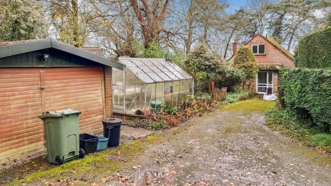 Pinehurst, Church approach, Cudham, TN14 7QF 3