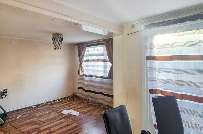 13 Muir Street, North Woolwich, London, E16 2HL 2